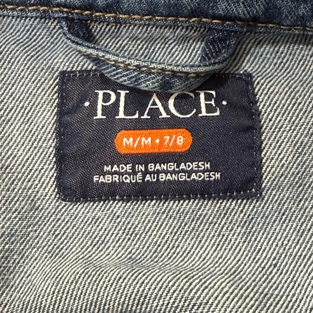 The Children’s Place Medium Wash Button Front Denim Jacket - Boys Size M (7/8)